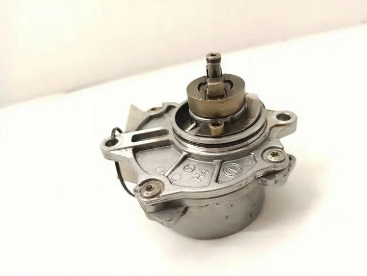 Vakuum pump Mercedes-Benz C W203 RE21771 image 7