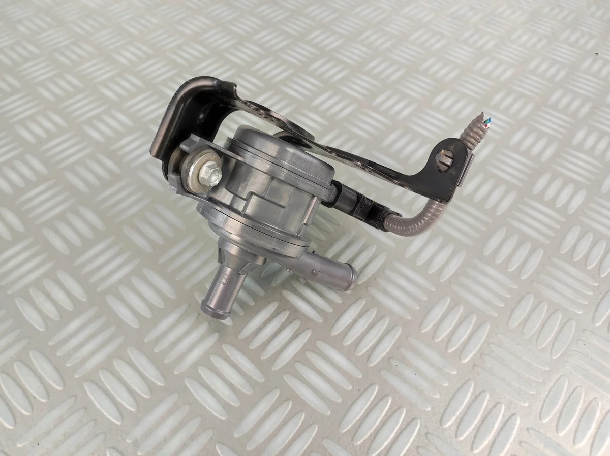Bomba de agua G9040-62010 Toyota Mirai II