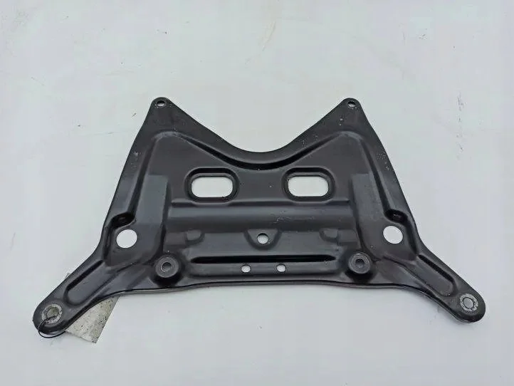 Cache moteur MERCEDES-BENZ E W212 A2126280711