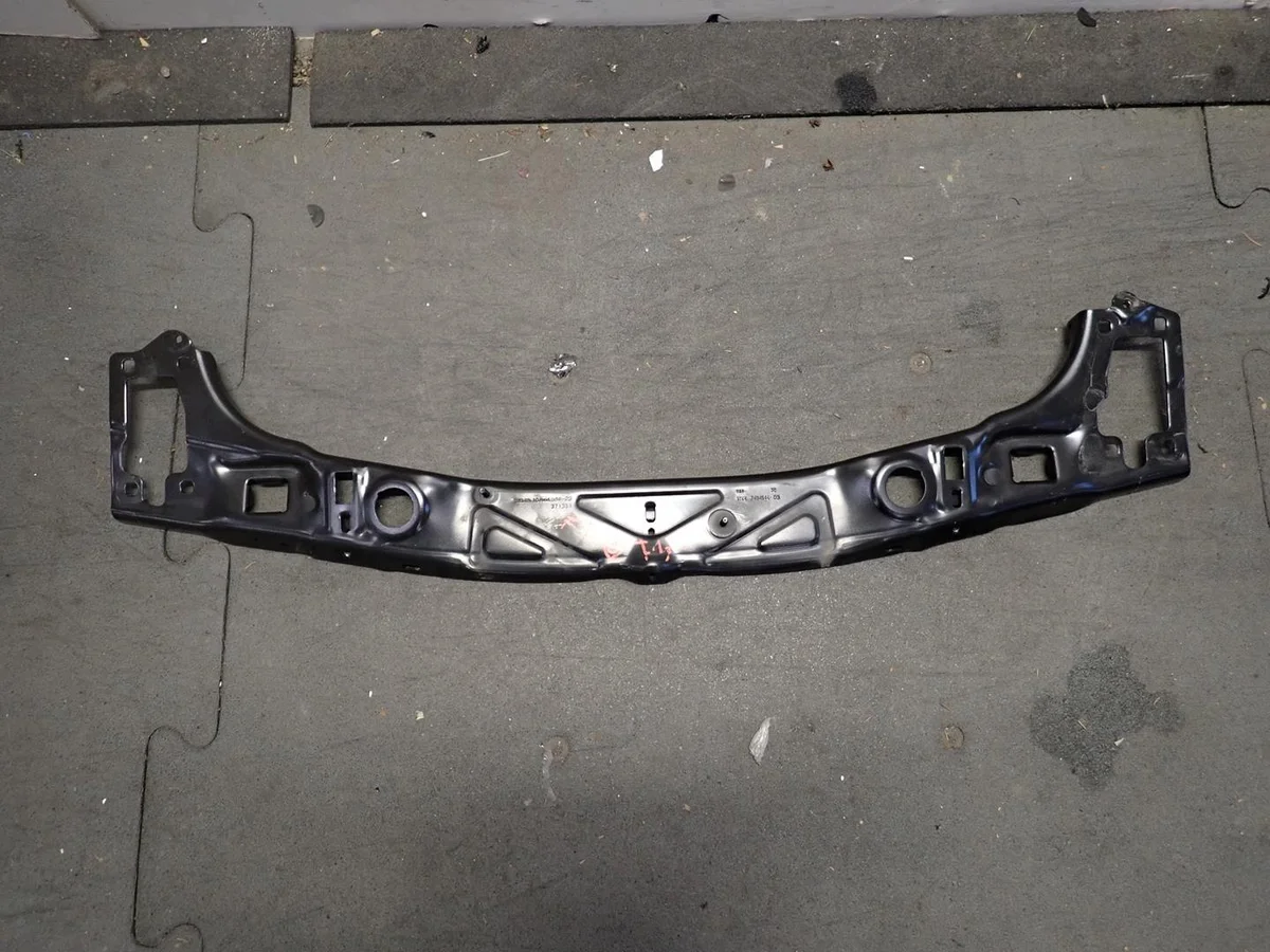 Övre bälte BMW X2 F39 F45 F46 X1 F48