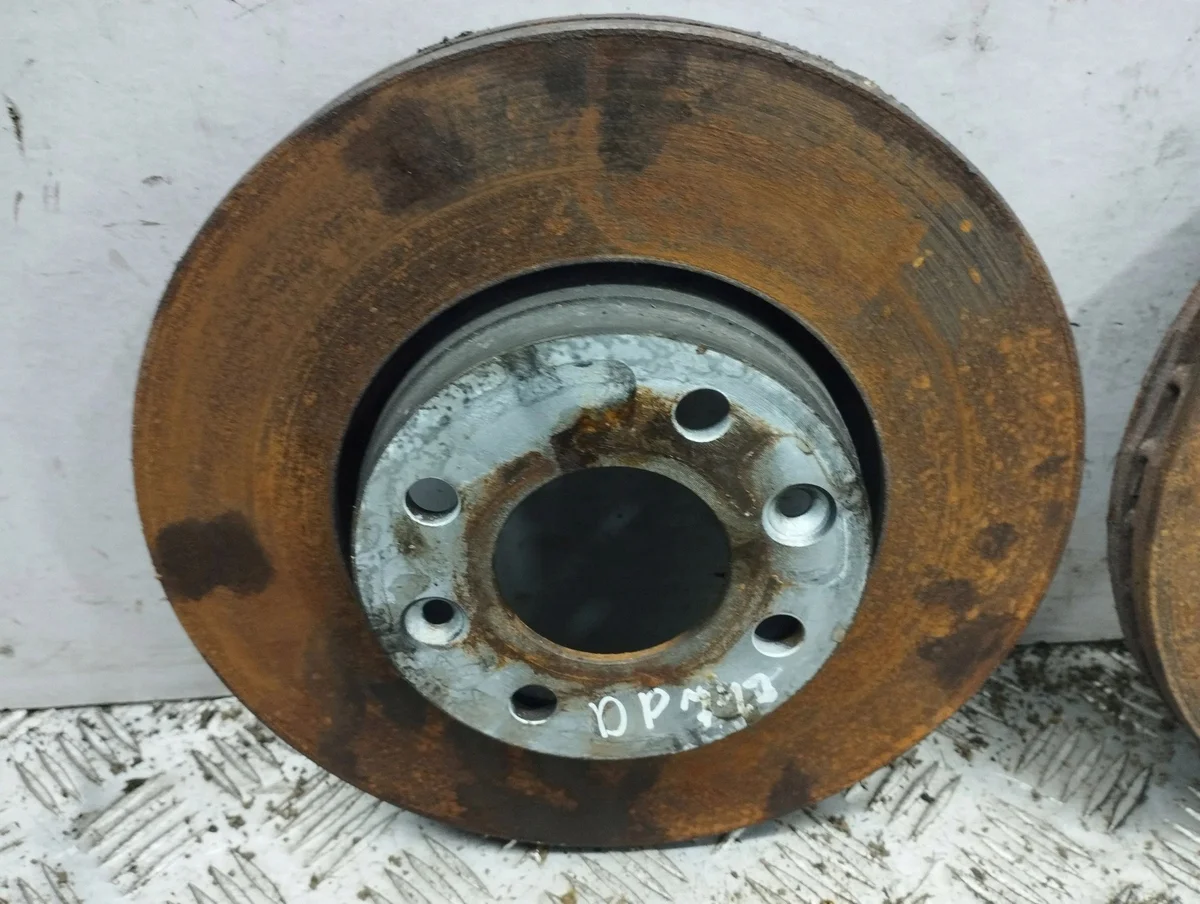 Disque de frein avant Renault Clio V 2023