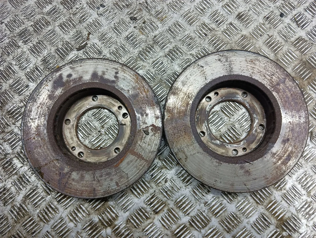 Etujarrulevysarja Kia Sorento 2007 AMD113123 image 4