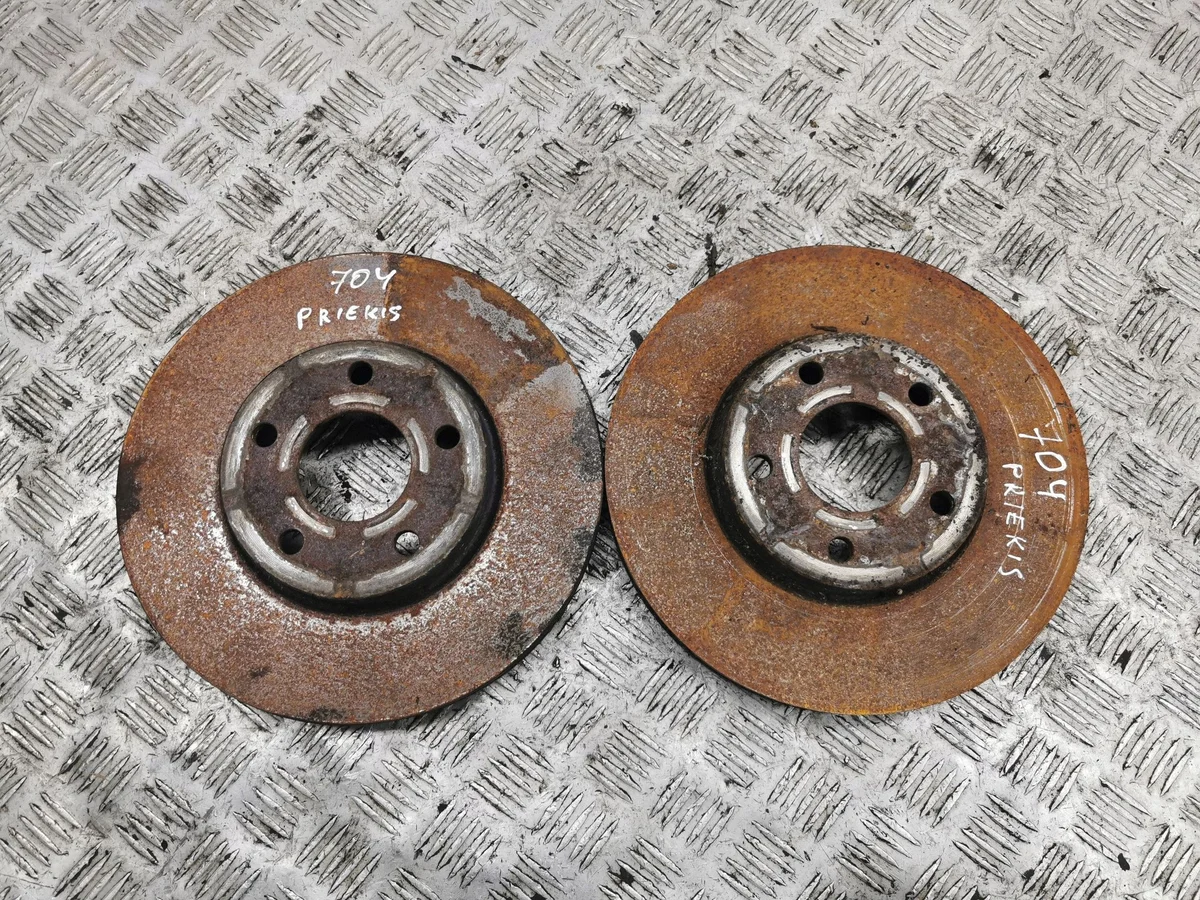 Disques de frein avant Ford Focus 2019