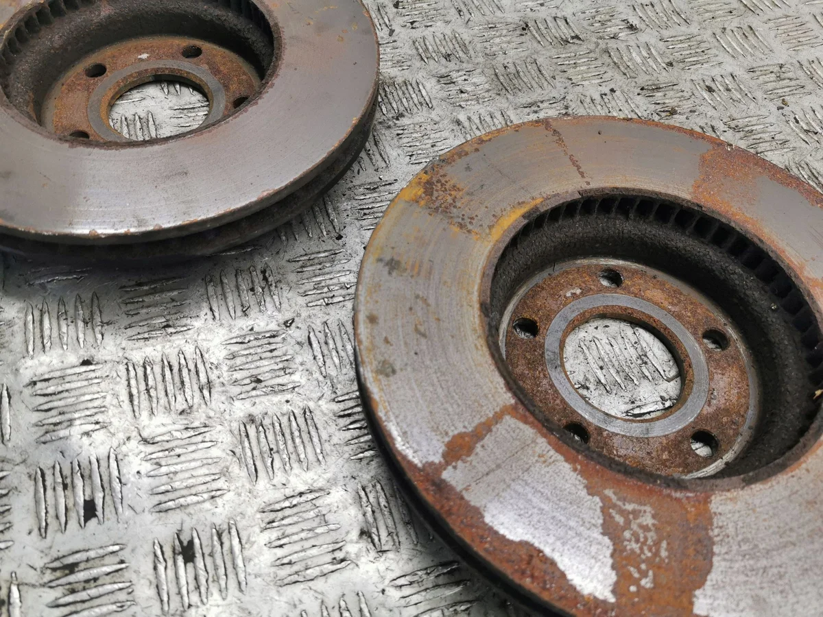 Ford Focus 2019 Front Brake Disc Set image 3
