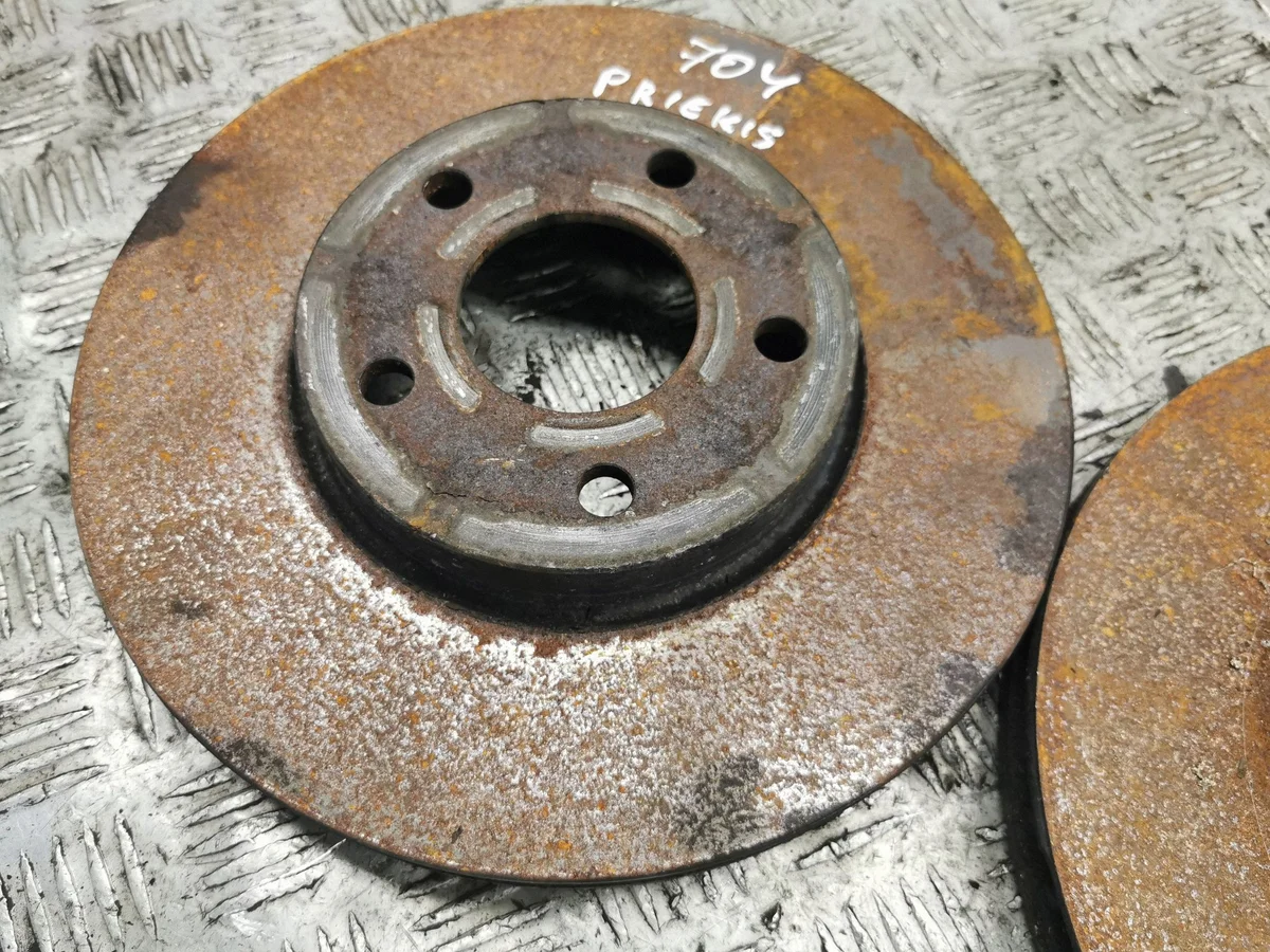 Ford Focus 2019 Front Brake Disc Set image 4