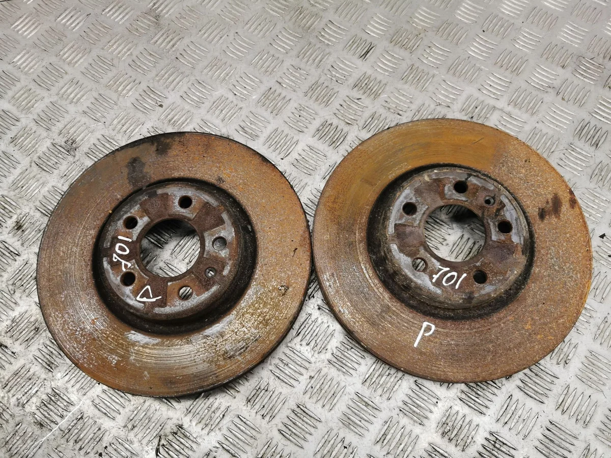 Audi A7 S7 4G Bremsscheibe vorne AMD98441