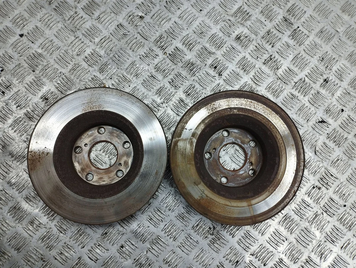 Toyota Avensis T270 2015 jarrulevy AMD93175 image 4
