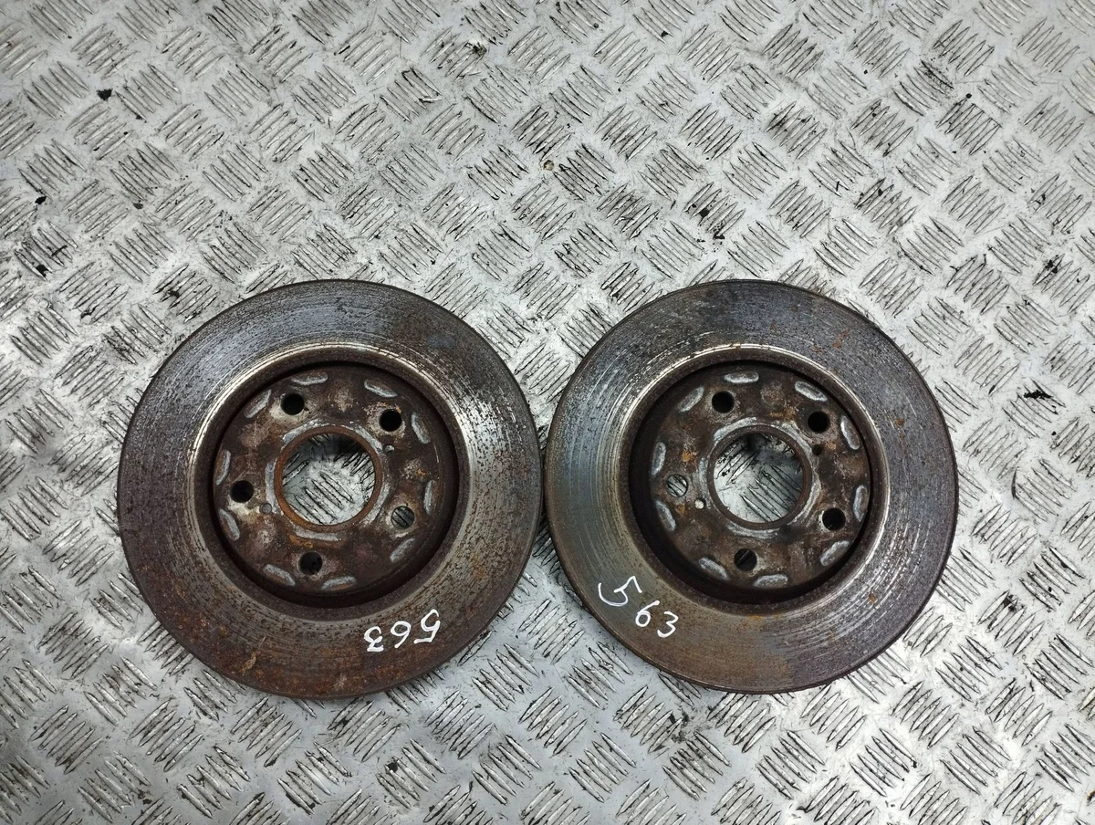 Toyota Avensis T270 2015 jarrulevy AMD93175 image 5