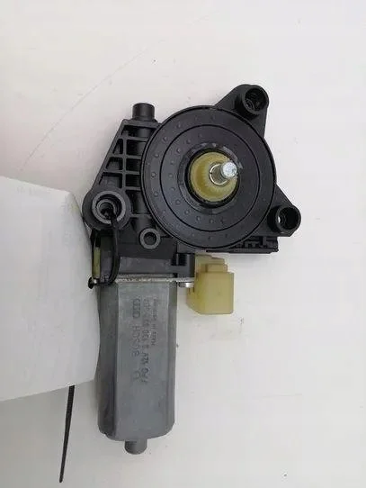 Motor elevalunas Mercedes-Benz C W203 A2038203042 image 8