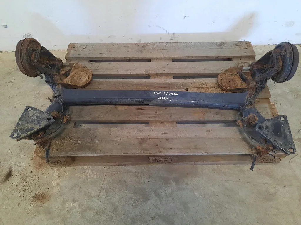 Fiat Panda II Hinterachsträger gebraucht W-19026-