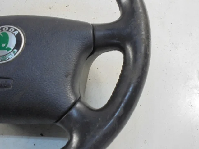 Skoda Superb B5 Steering Wheel 1J0419091G image 8
