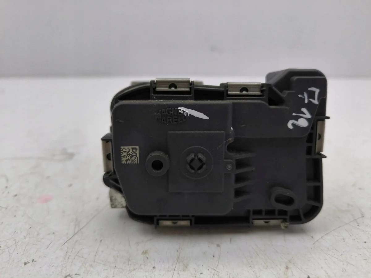 Seat Ibiza V (KJ) 2018 Gasklephuis 4C133062C image 4