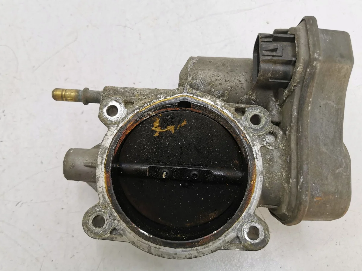 Saab 9-7X 2006 Gasspjällventil AMD102967 image 2