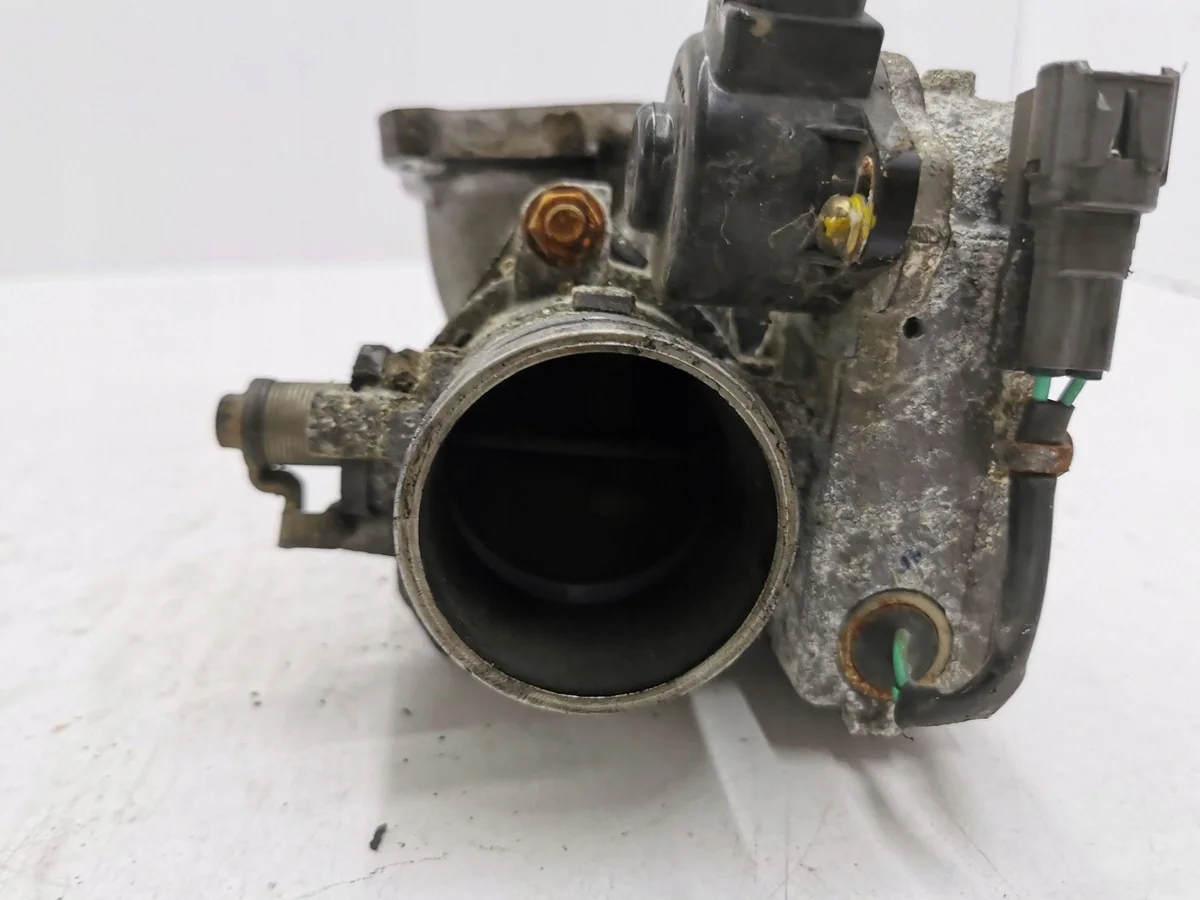Toyota Corolla Verso AR10 2005 Gaspedalställ