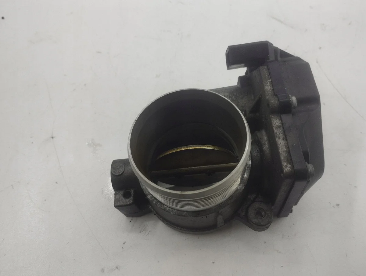 Audi A7 S7 4G 2011 Gasregulatorventil image 4