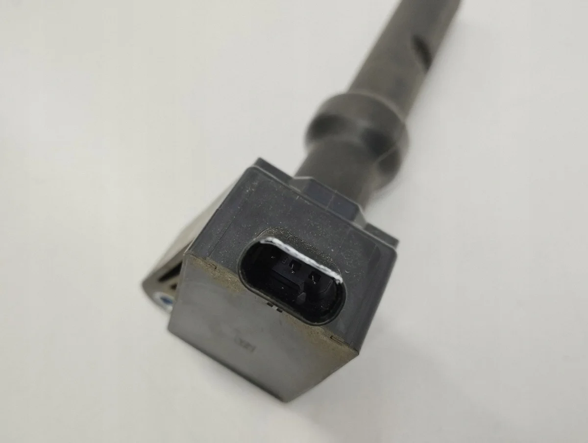 Ford Focus Ignition Coil H6BG12A366 Used