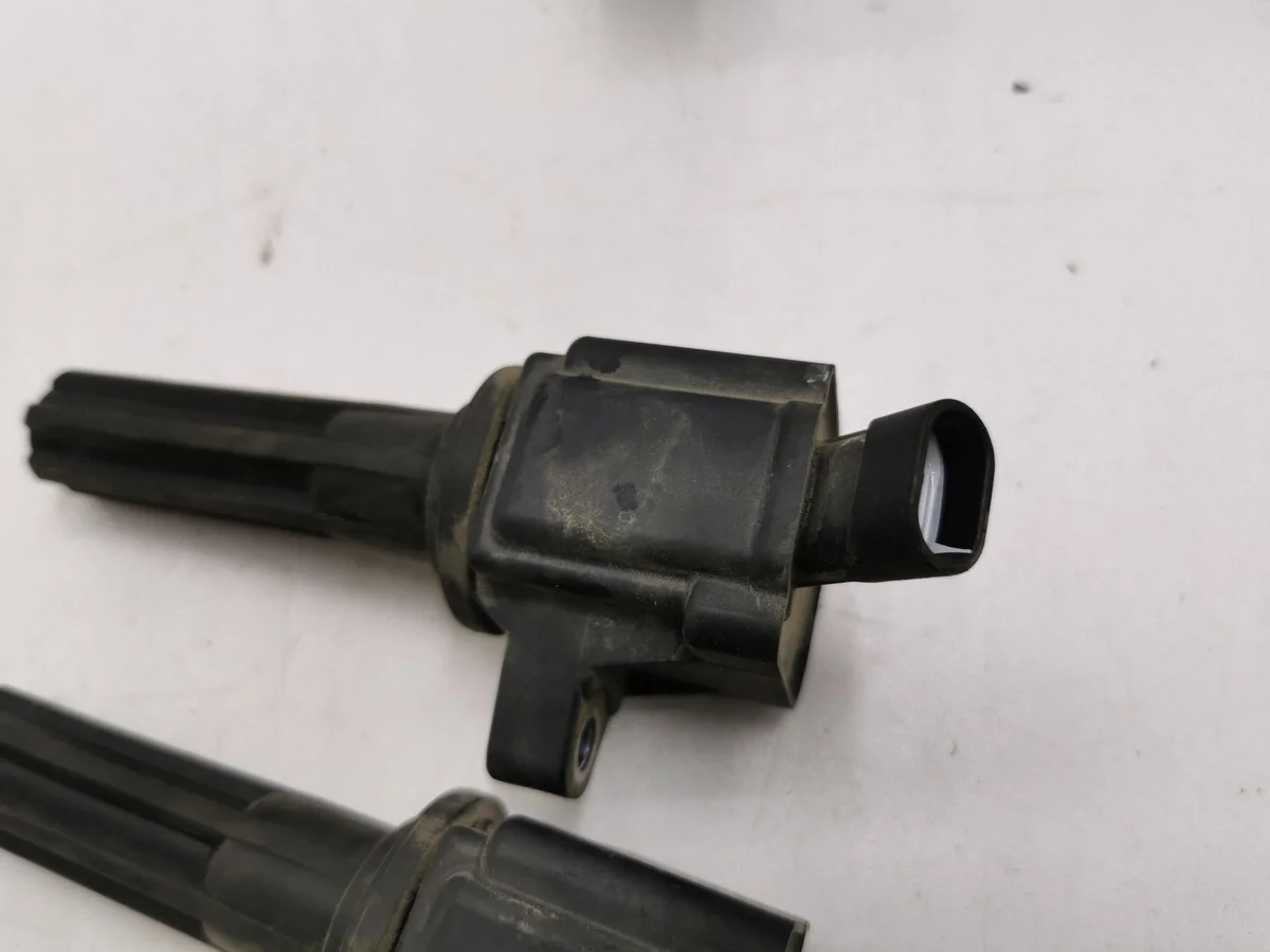 Saab 9-7X 2006 sytytyspuola, OEM 12596547 image 3