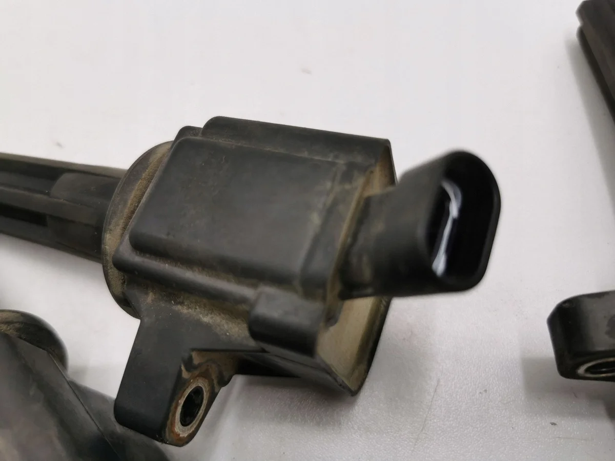 Saab 9-7X 2006 sytytyspuola, OEM 12596547 image 5