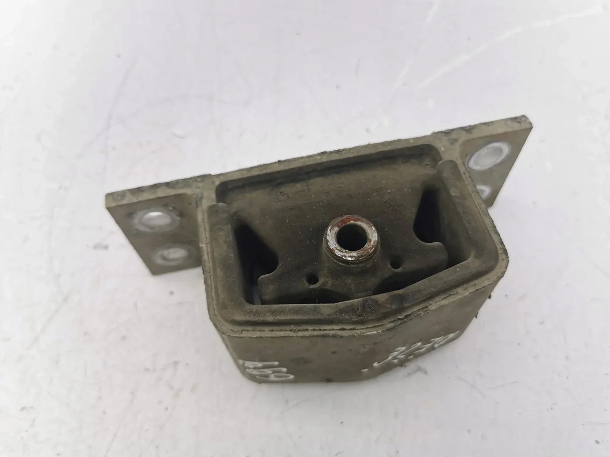 Infiniti FX 2006 Soporte Caja Cambios AMD112162