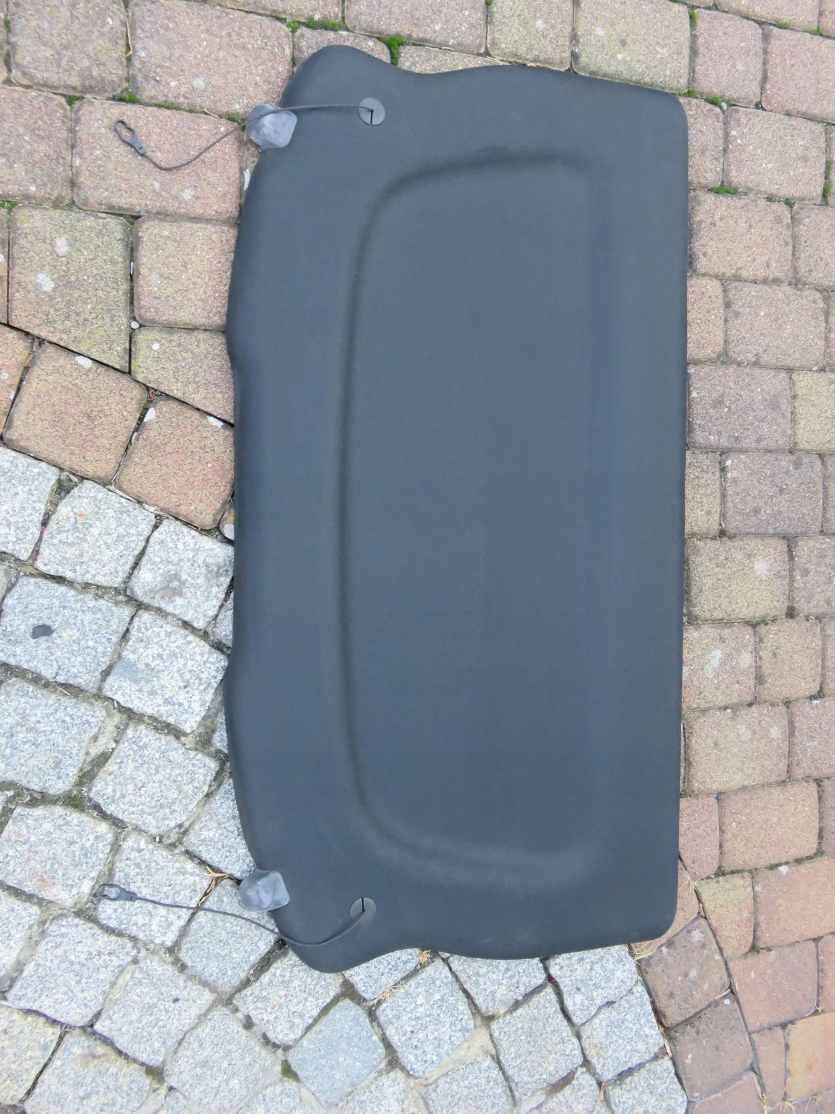 Hylly tavaratilaan Mercedes W247 B-Klasse