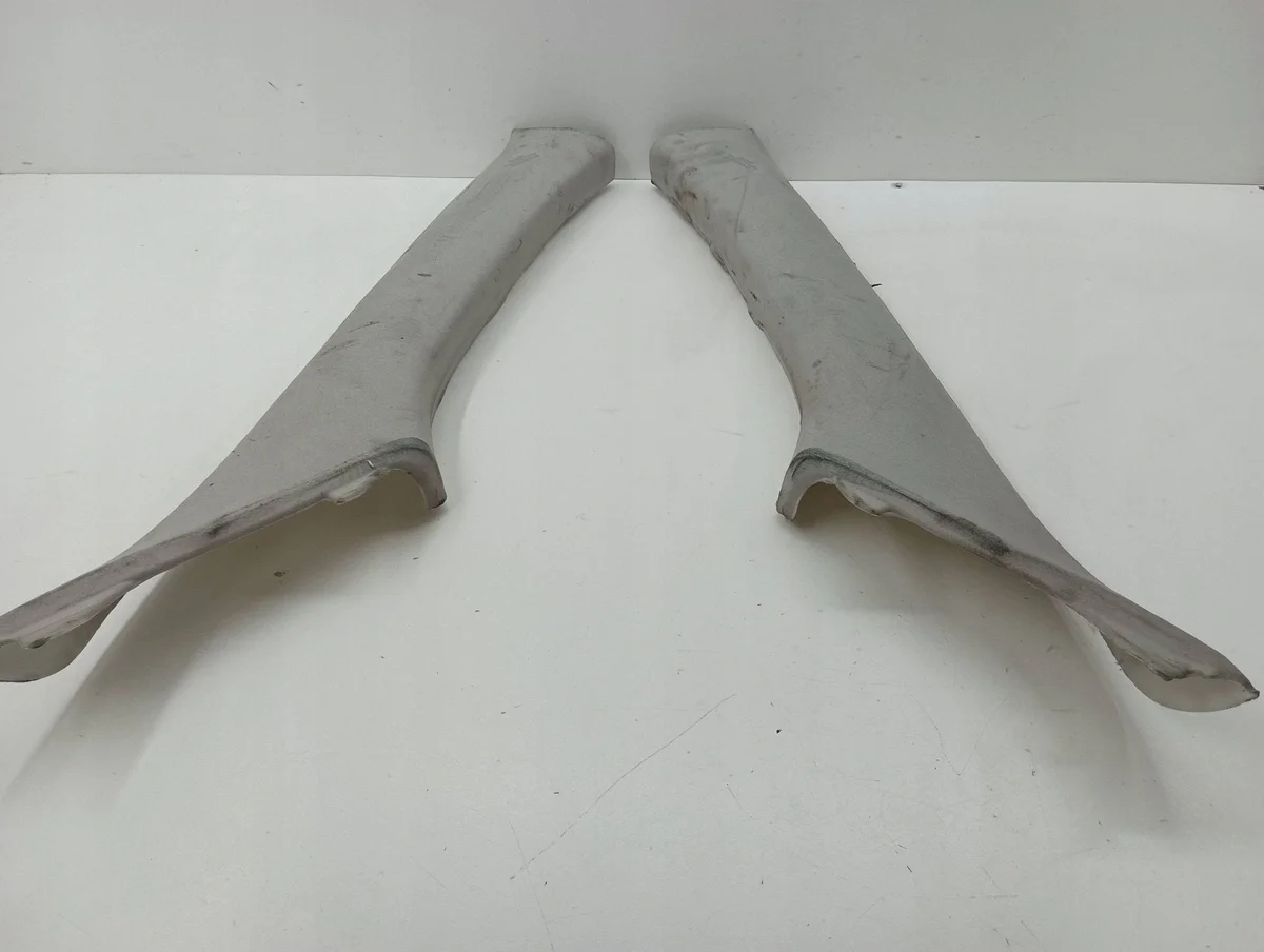 Toyota Avensis T250 2005 Cubierta Pilar MP5404