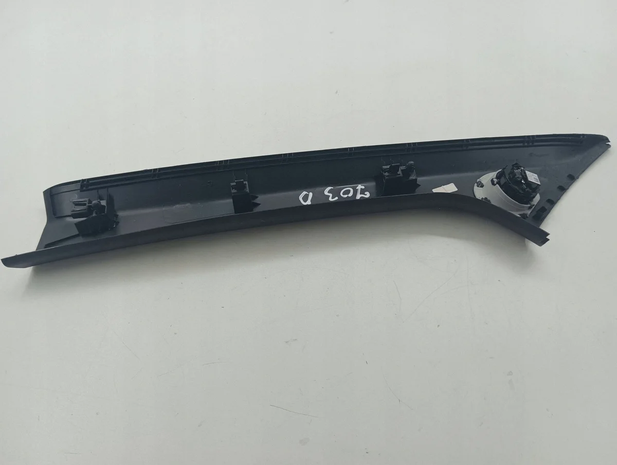 Höger främre stolpskydd SEAT ARONA 6F9867234A image 3