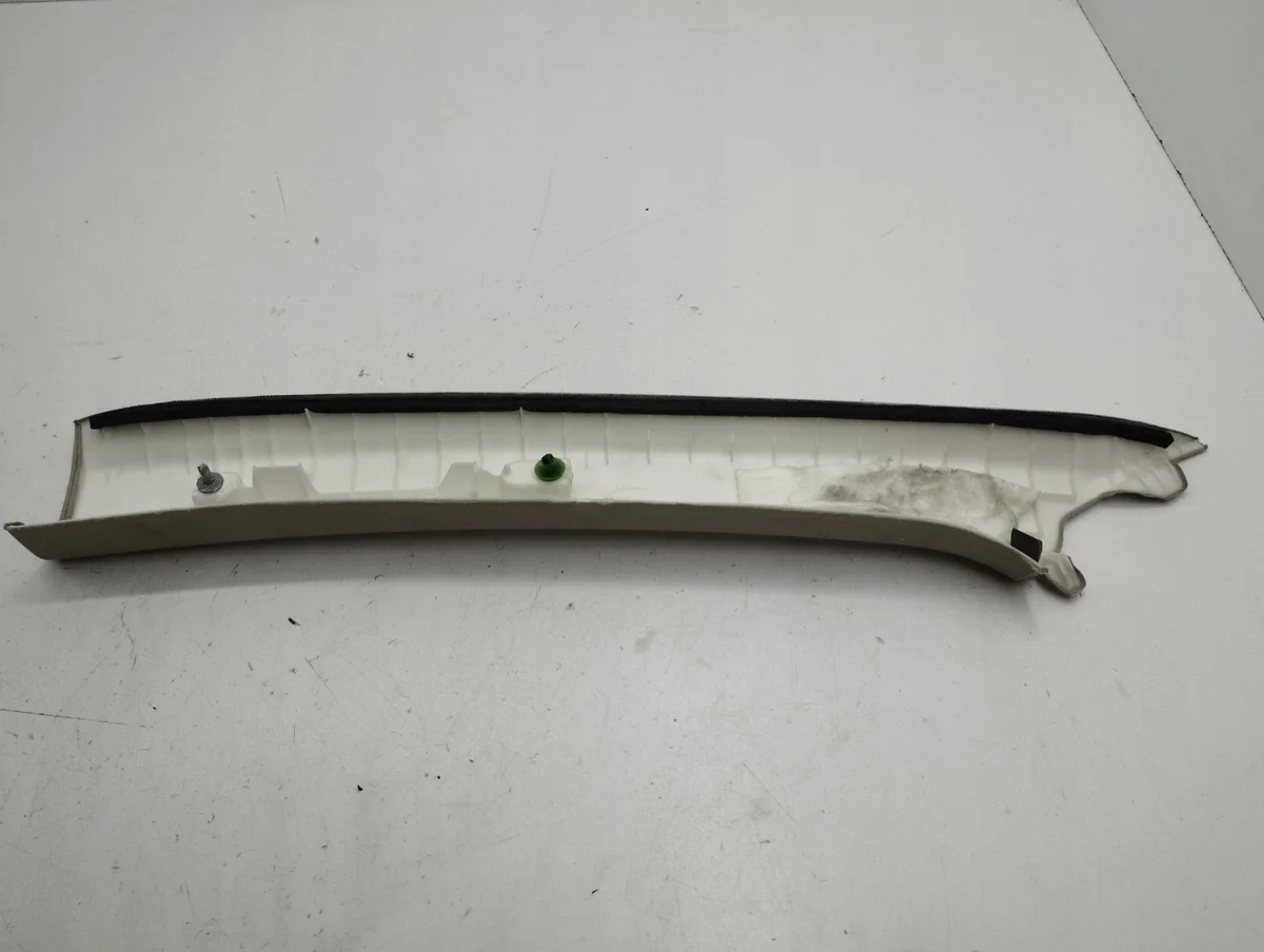 Honda Accord 2009 A-stolpe täckpanel höger image 6