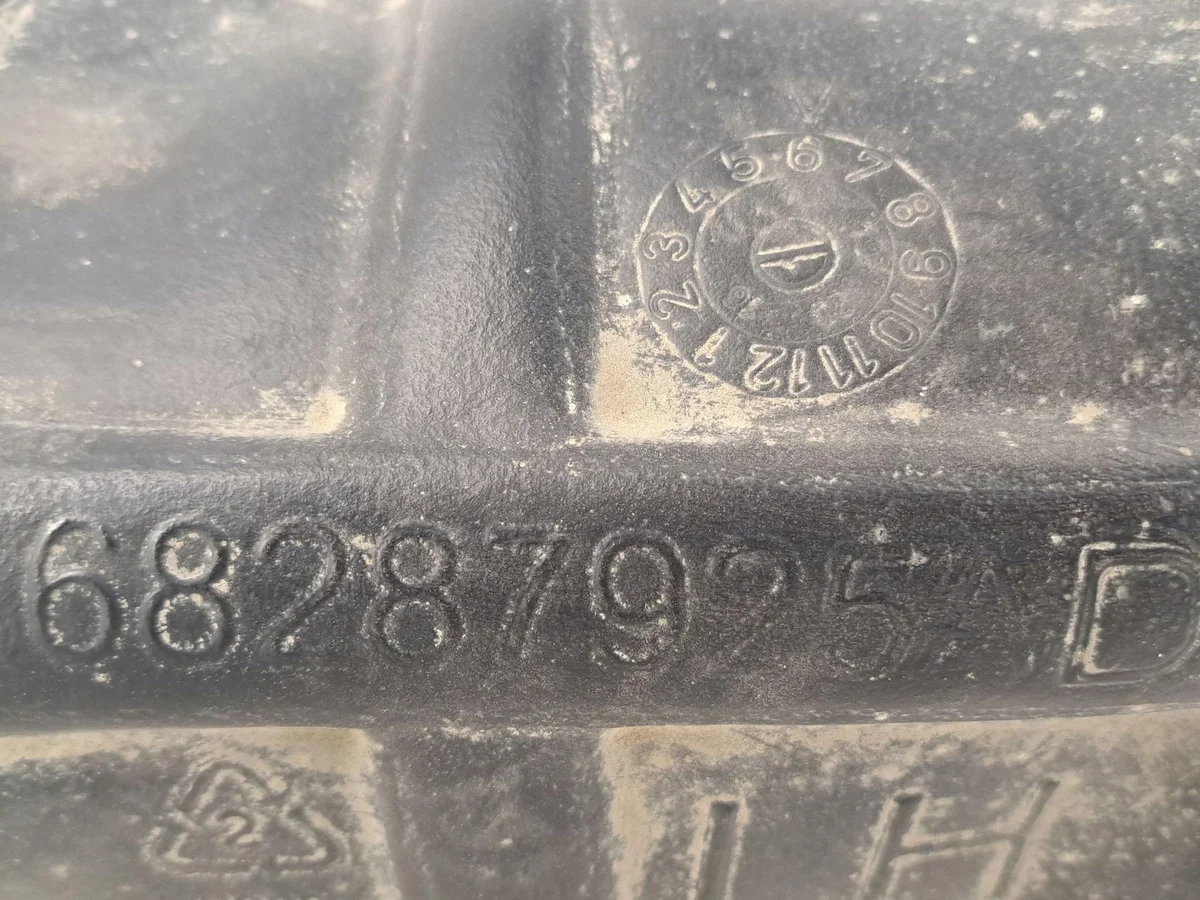 2019 Jeep Cherokee KL Passage de roue arrière image 7