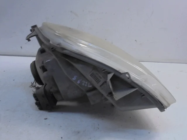 Farol Renault Trafic II Esquerdo Usado image 4