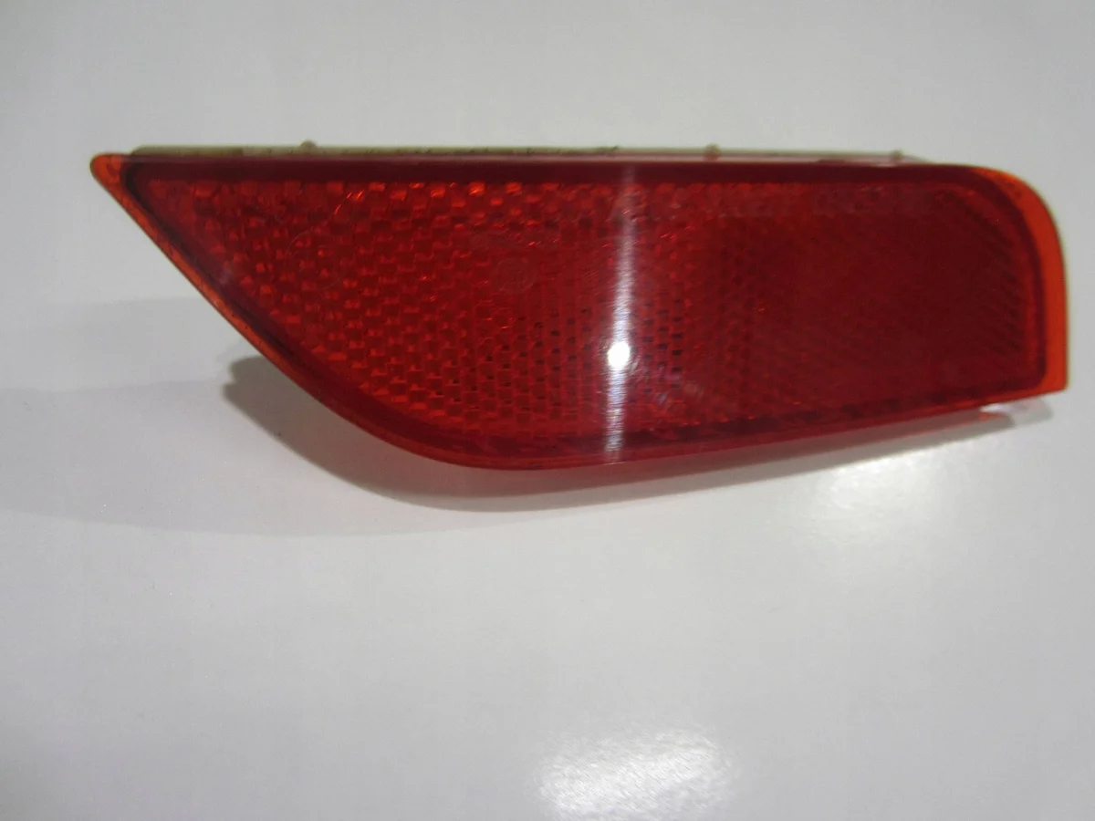 Reflektor höger bak Subaru Impreza HB 5D