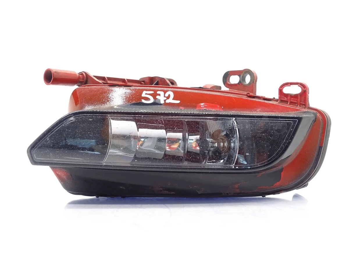 Farol de Nevoeiro Audi A3 8V Direito Usado