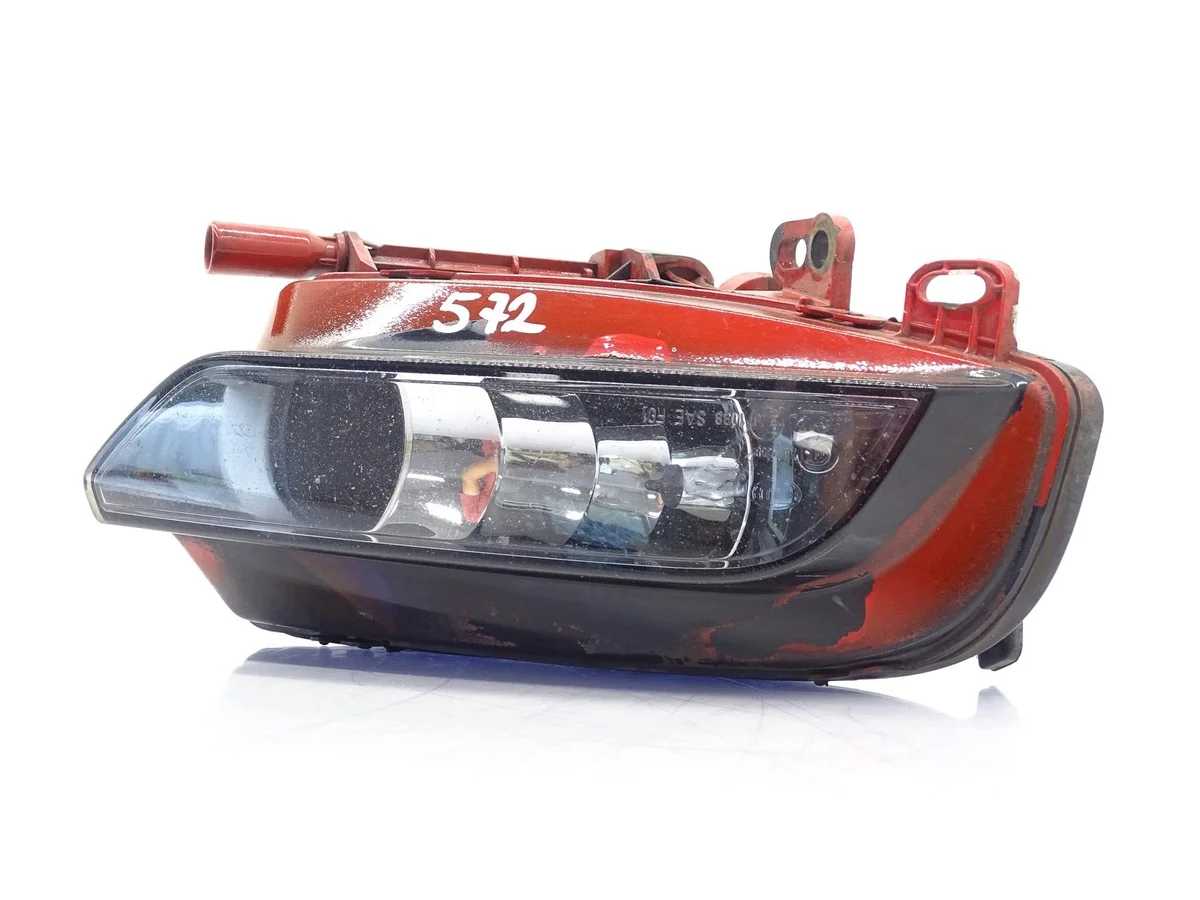 Dimlykta Audi A3 8V Höger Fram OEM 8V0941700C