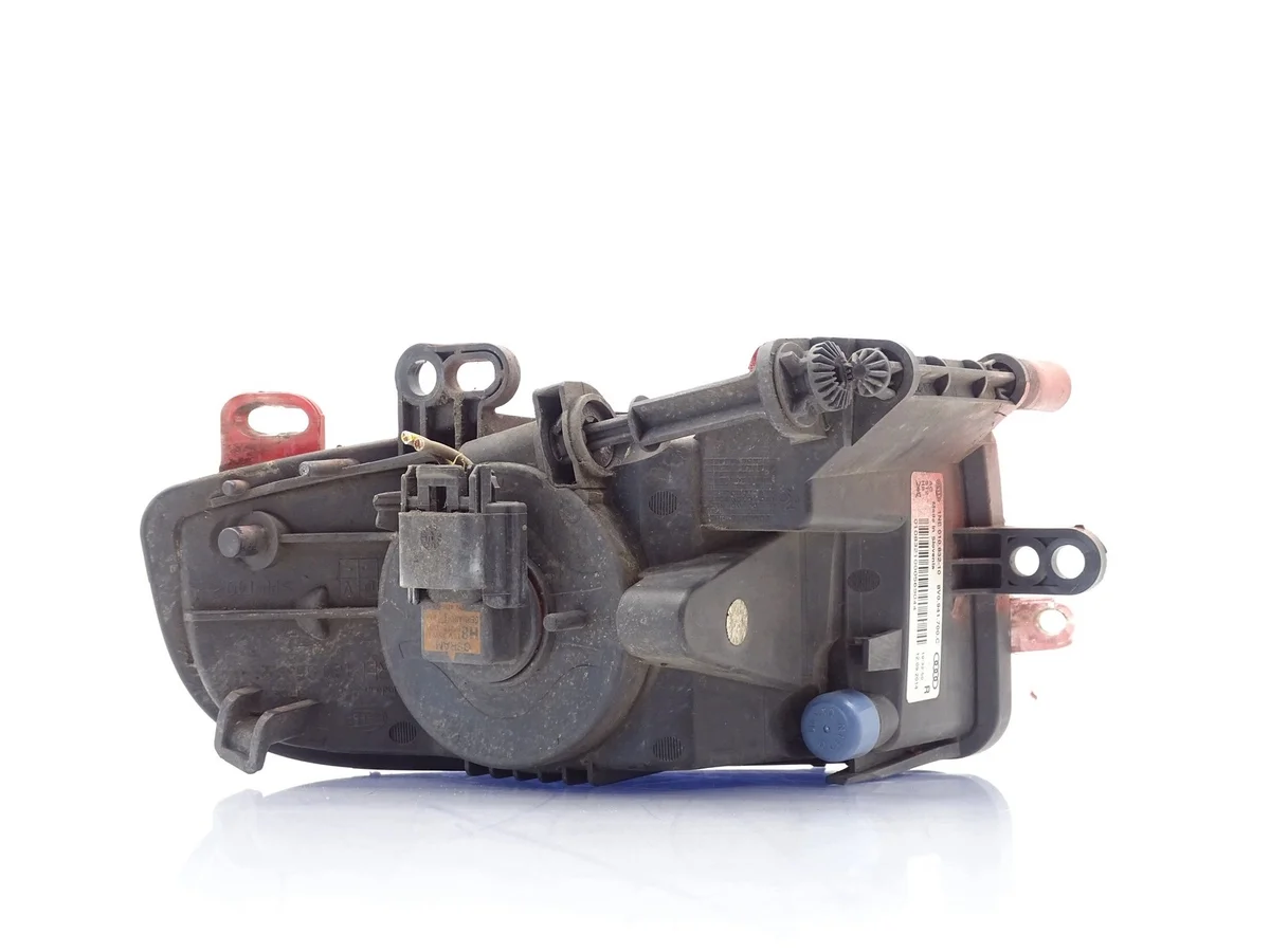 Nebelscheinwerfer Rechts Audi A3 8V image 6