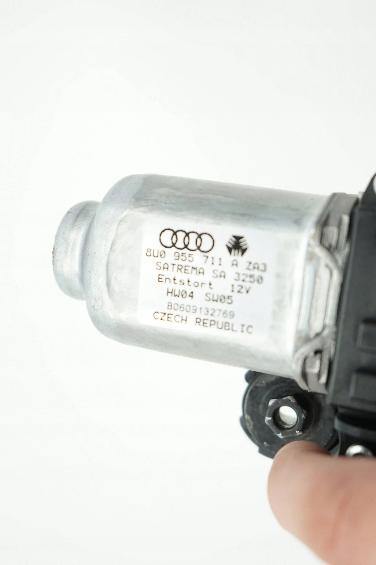 Audi Q3 8U 14R Heckwischer Motor 8U0955711A image 3