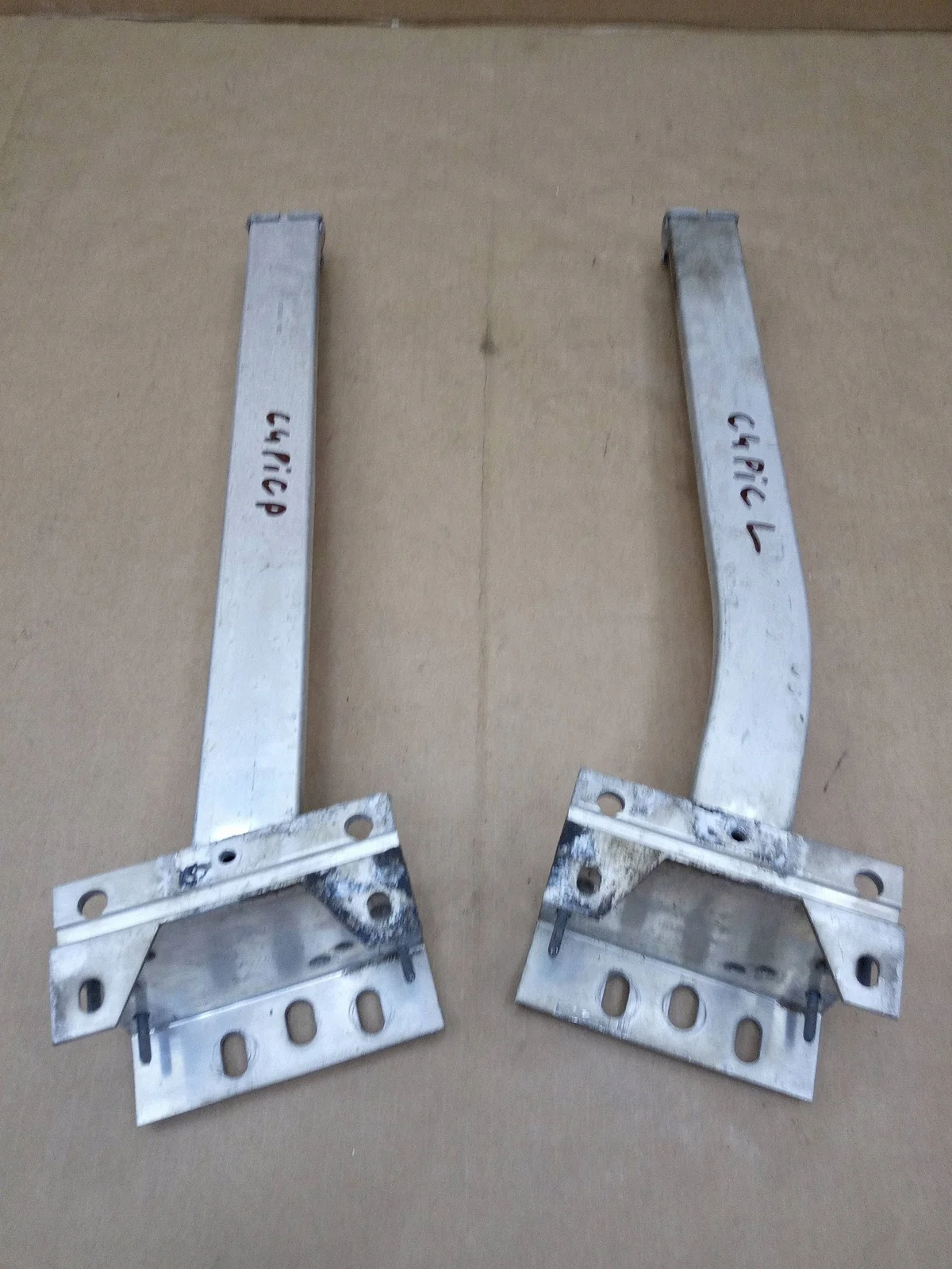 Absorber Citroen C4 Picasso II 9675240180