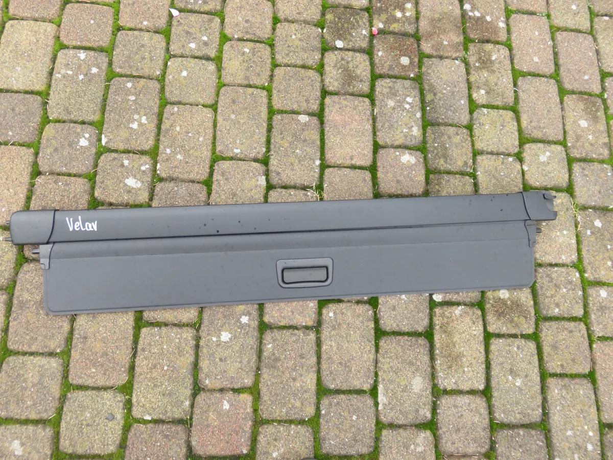 Range Rover Velar L560 tavaratilan rullaverho