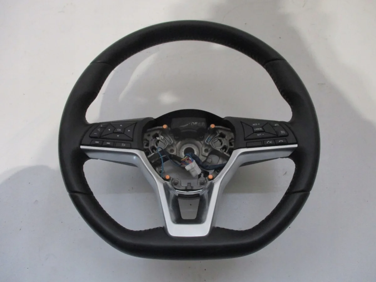 Ohjauspyörä Nissan Qashqai facelift image 2