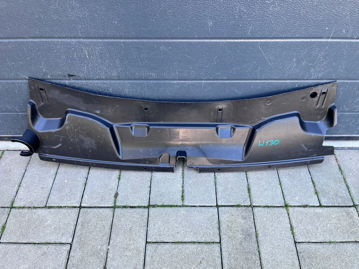 Mercedes Vito W447 Front Grille Trim A4478850236