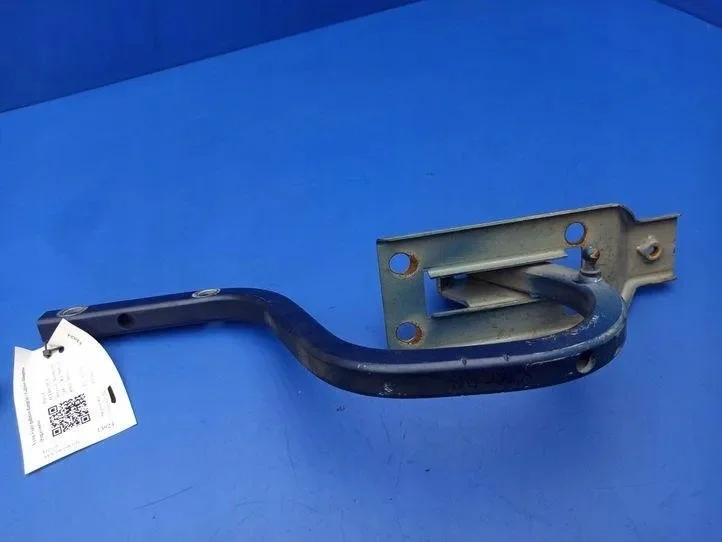Jaguar XJ X308 2000 Right Trunk Hinge image 9