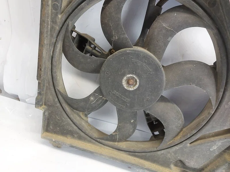 Ventilador Radiador Kia Sorento 2.4 G4JS Usado