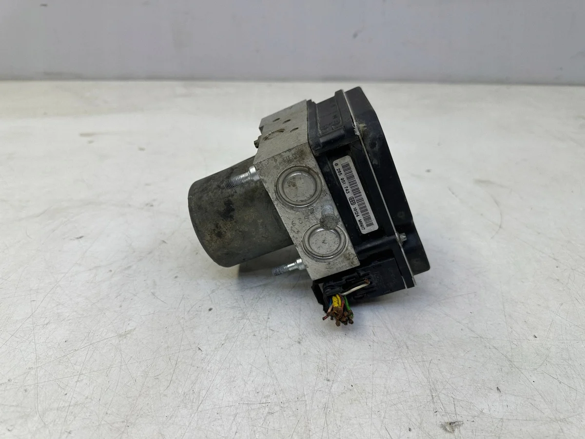 Pompe ABS Nissan OE 0265951743 image 4