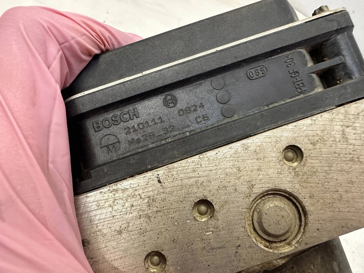 Pompe ABS Nissan OE 0265951743 image 6