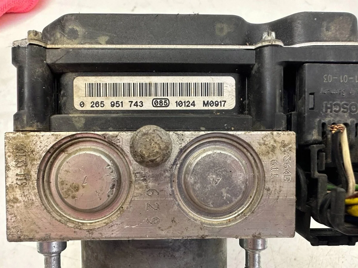 Pompe ABS Nissan OE 0265951743 image 7