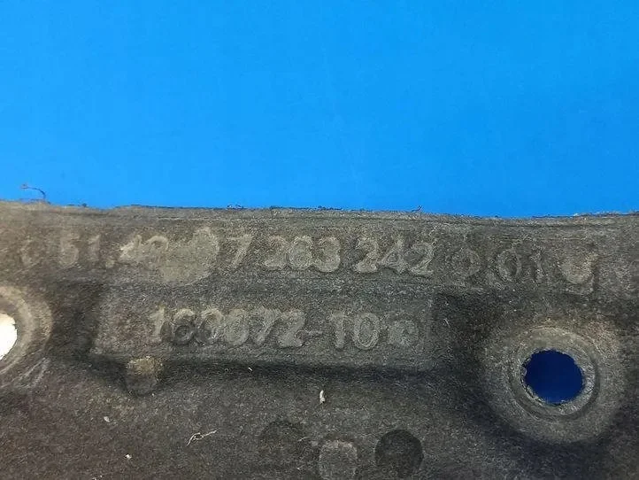 BMW X3 F25 Compartimento Motor 7263242 image 9