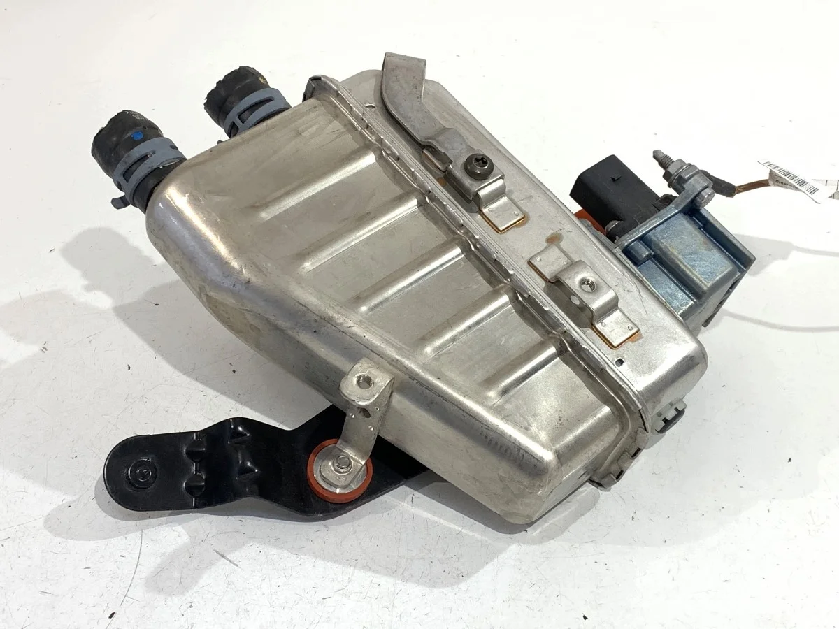 Lämmönvaihdin Audi Q5 FY 3Q0963231E Käytetty
