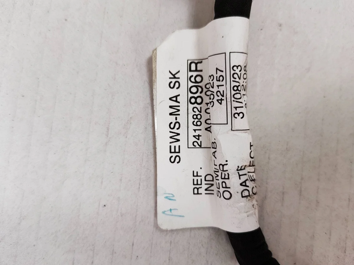 Instalación Renault Kangoo E-TECH 241682896R