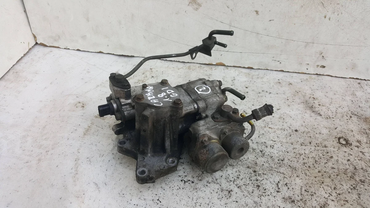 Bränslepump Mitsubishi Carisma 1.8 GDI image 3