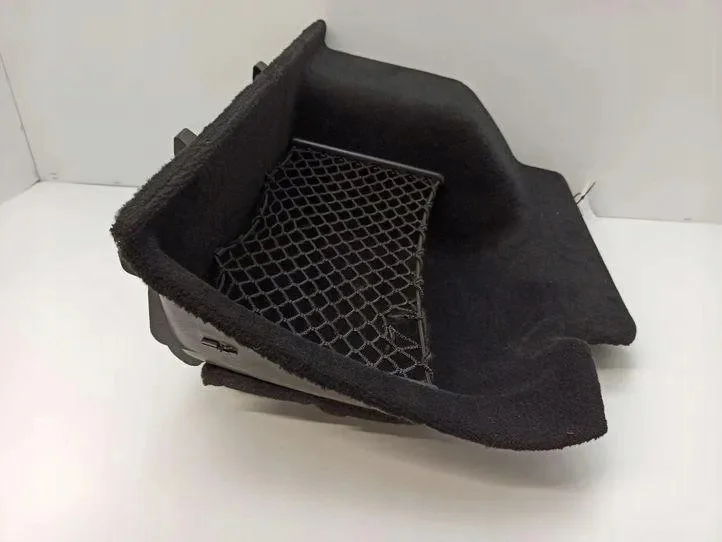 Mercedes E-klass W211 sidopanel bagage höger bak image 4