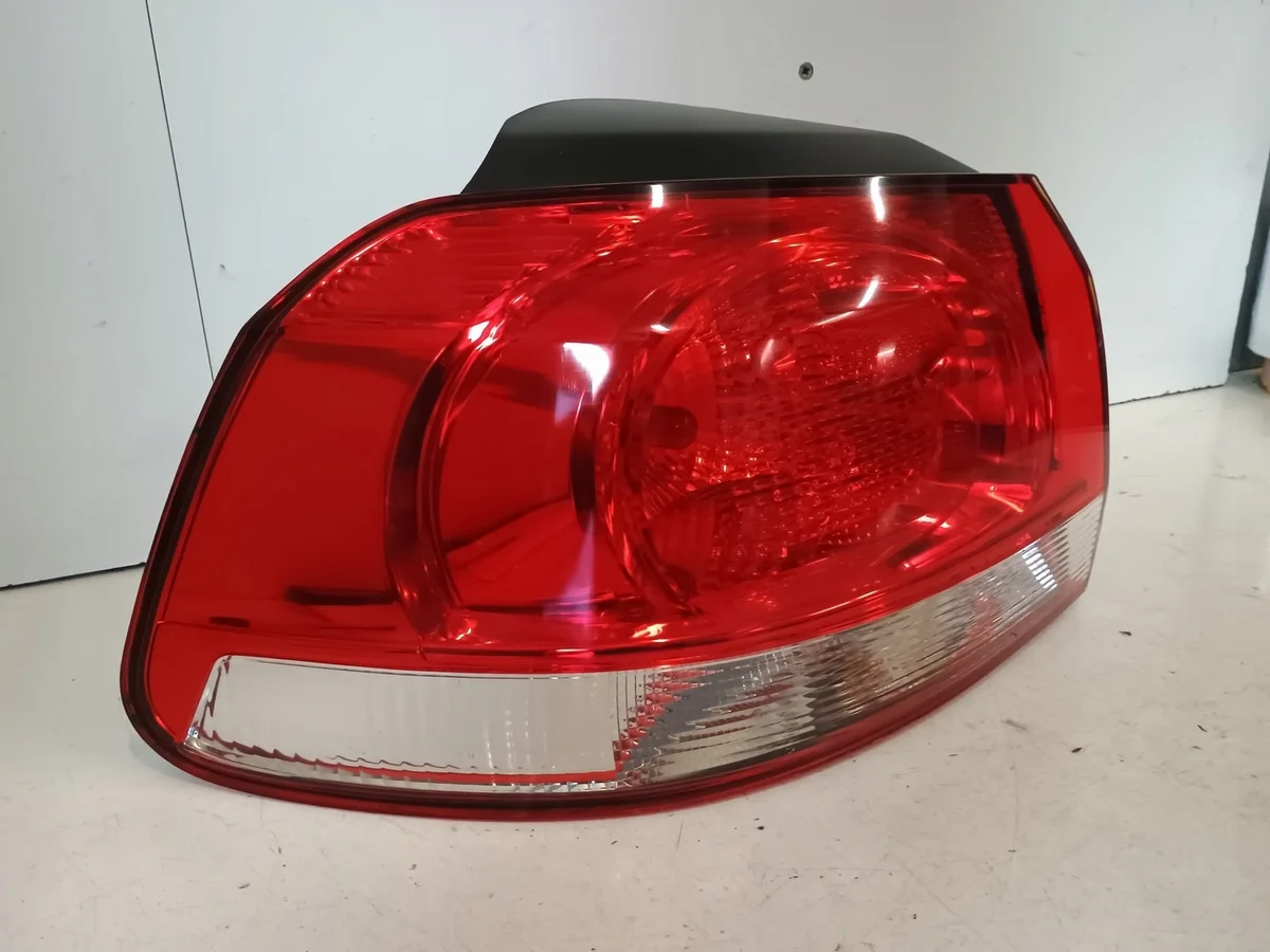 Takavalo Volkswagen Golf VI Oikea Käytetty