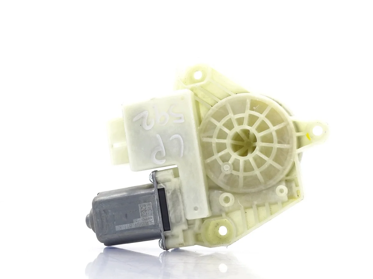 Skoda Rapid Window Motor Left Front Used